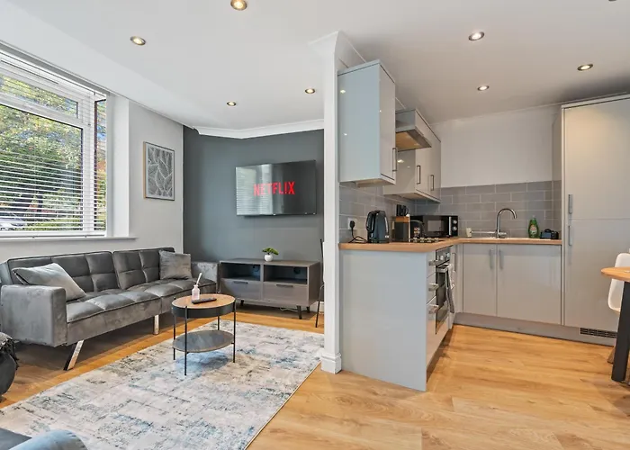 - - Free Parking - Sleeps 7 * Leeds (West Yorkshire)