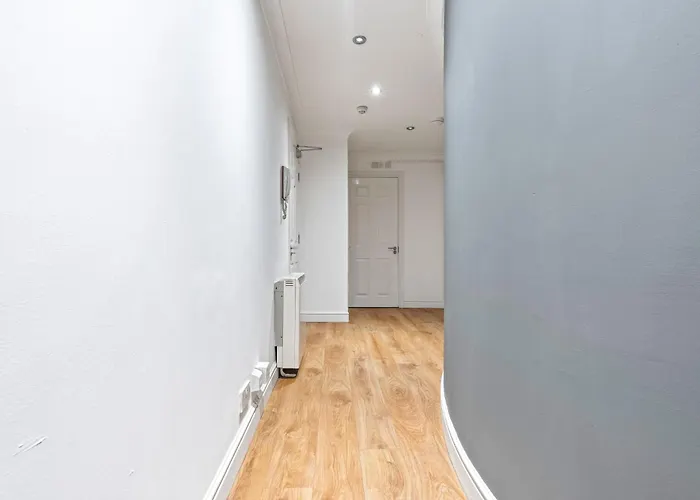 - - Free Parking - Sleeps 7 * Leeds (West Yorkshire)